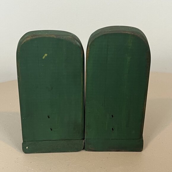 Wooden Canoe Bookends Green Yellow Rustic Man Cave Boys Room Fishing Lightweight - Picture 9 of 16